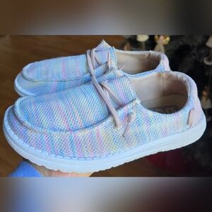 Sz Y3/L4 Unisex Big Kids HEY DUDE WENDY Sox Tie Dye Pastel Casual Shoes